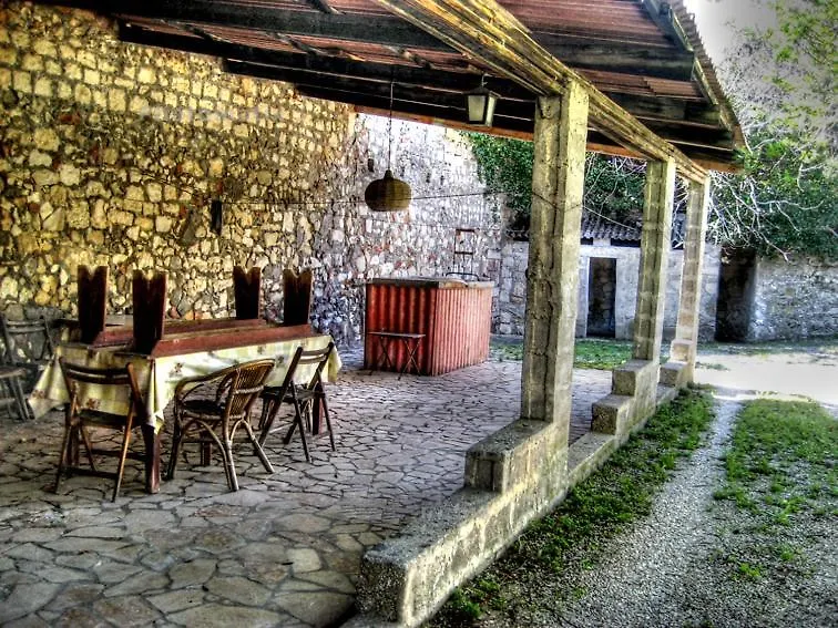 By Osibov Silverfish & Goldenfish Apartamento Kaštela