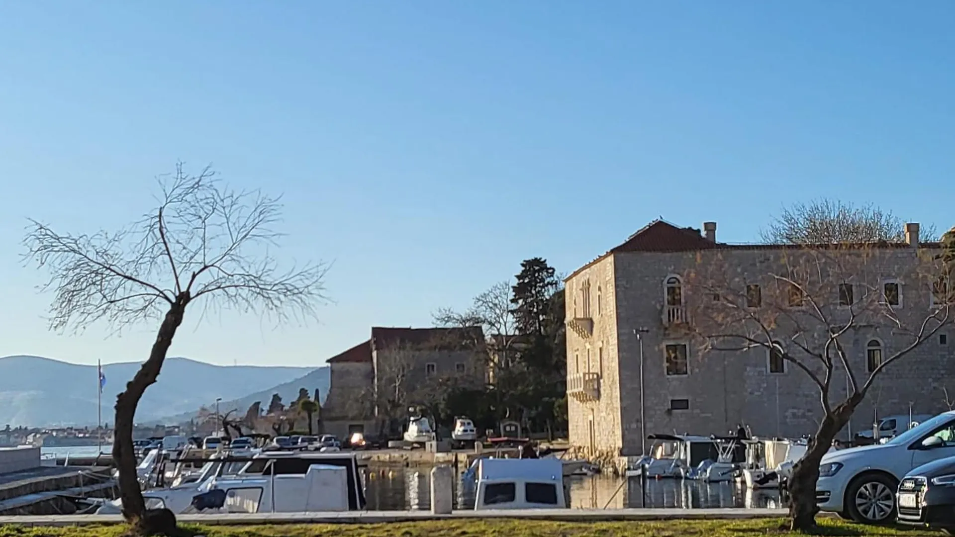 By Osibov Silverfish & Goldenfish Apartment Kastela 0*,